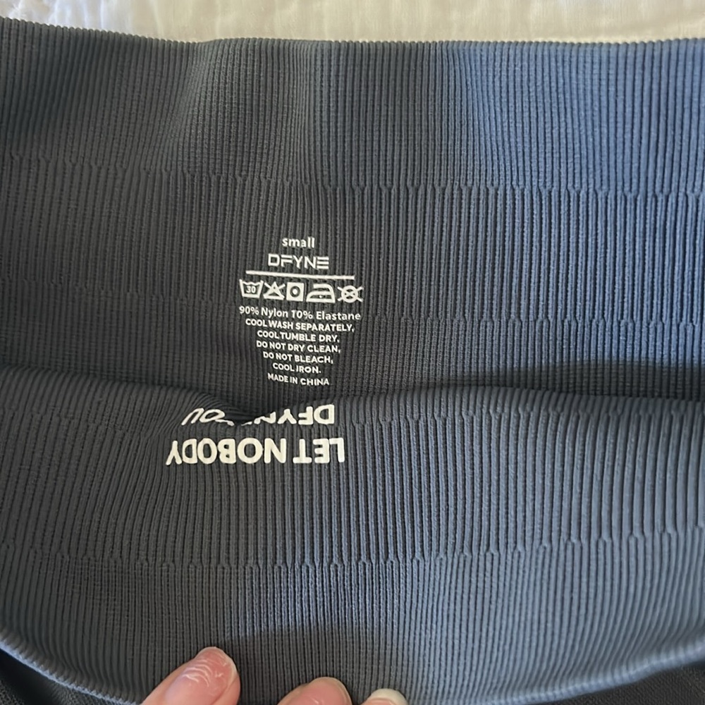 DFYNE Gray Leggings - Picture 4 of 4
